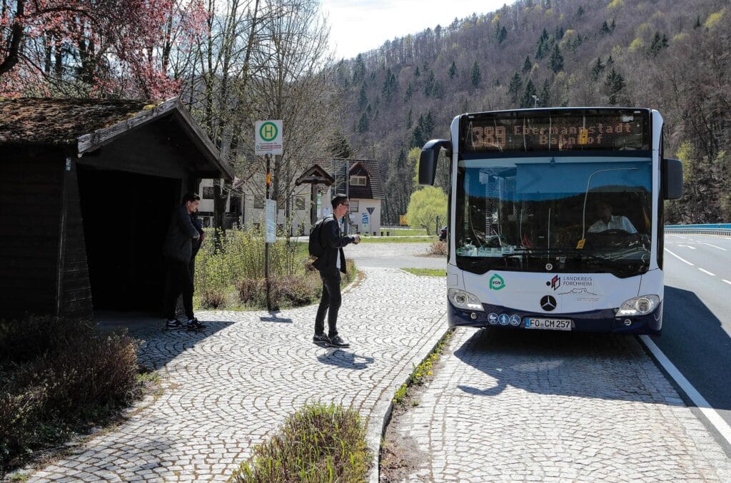 wiegt bus