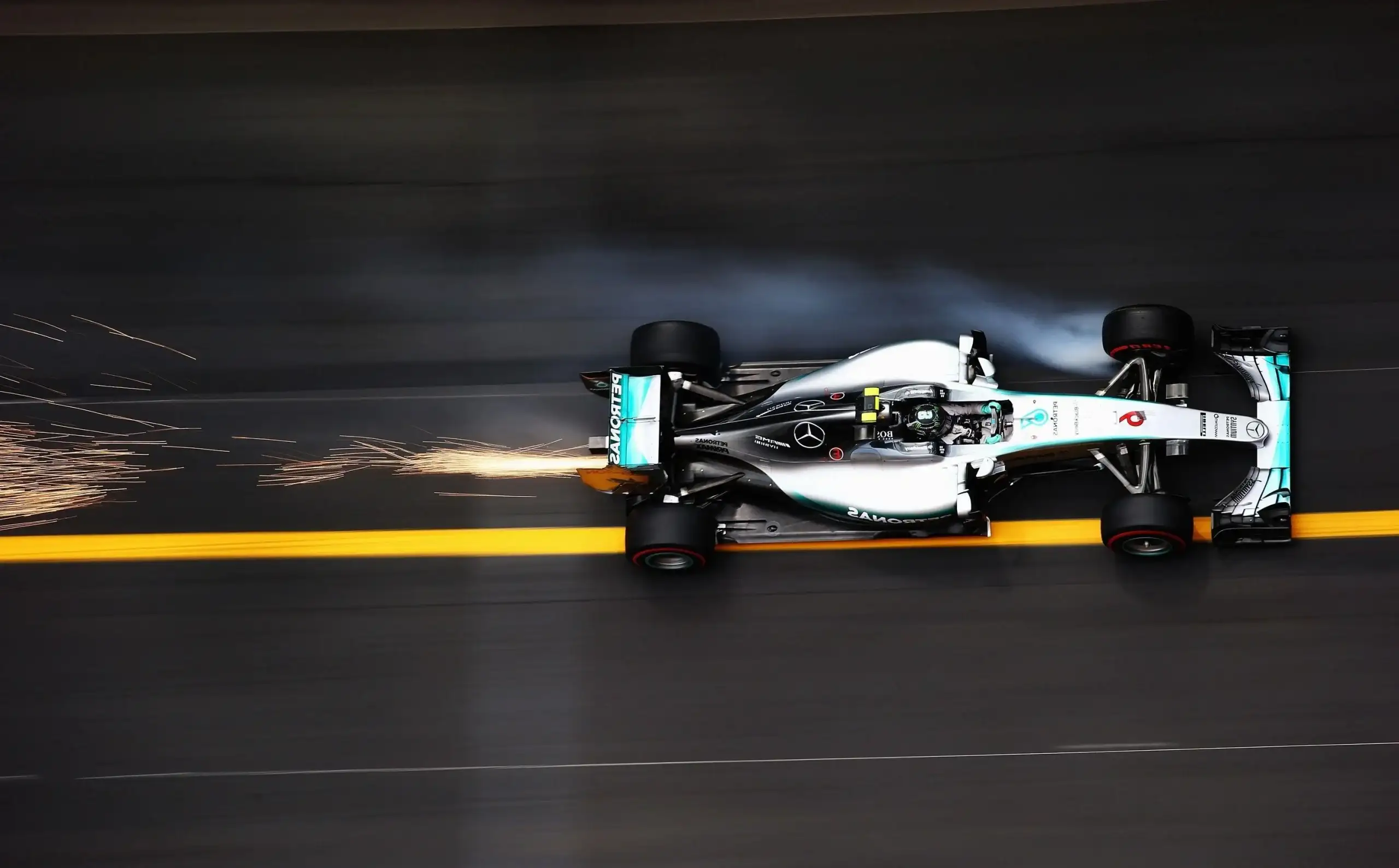was wiegt ein f1 auto