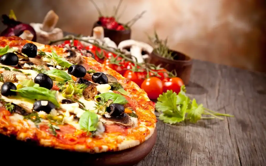 was wiegt eine pizza