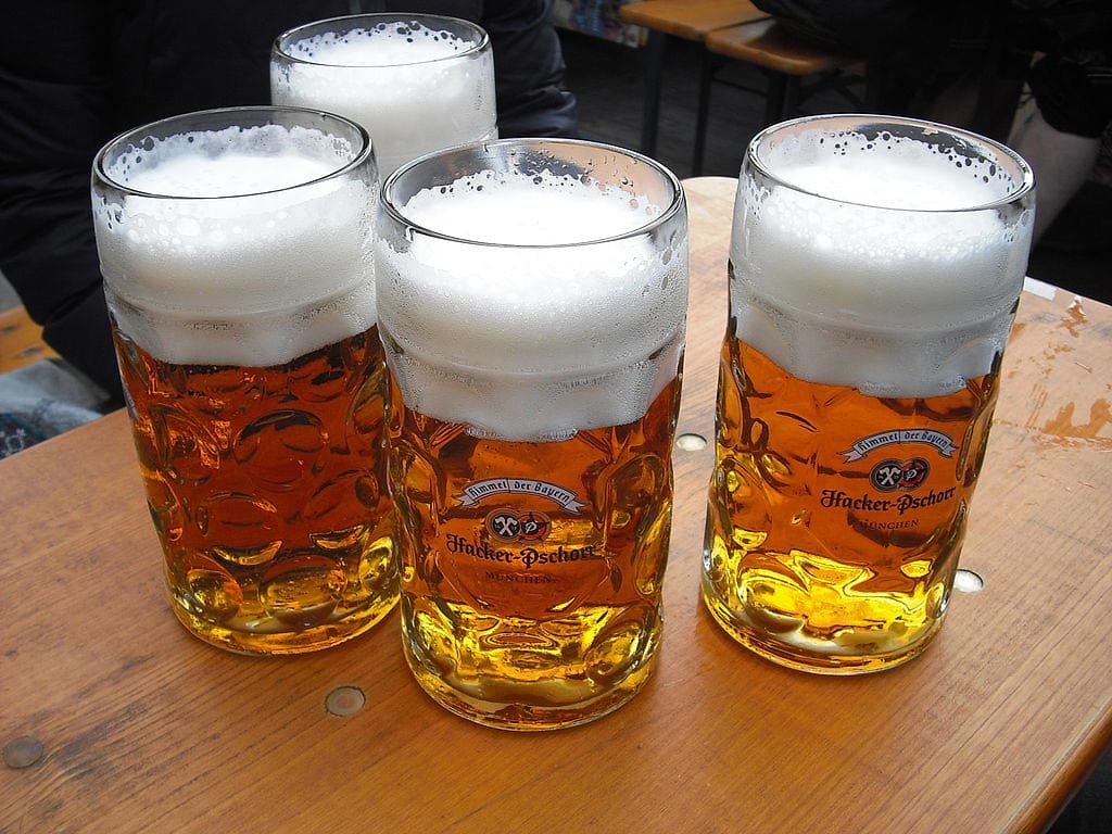 wiegt maßkrug