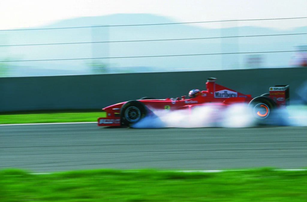 was wiegt ein formel 1 auto