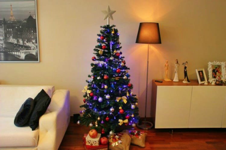 wie lange hält ein weihnachtsbaum