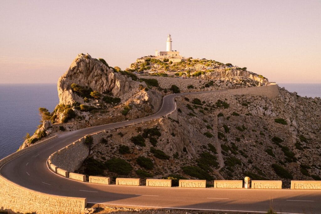 Wie lange fliegt man nach mallorca