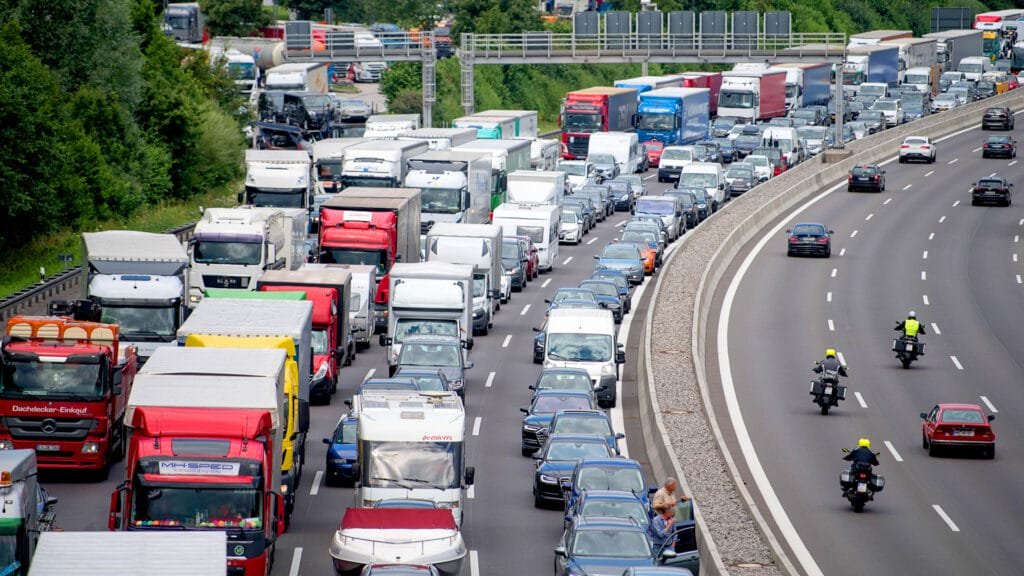 Was Gilt Auf Autobahnen