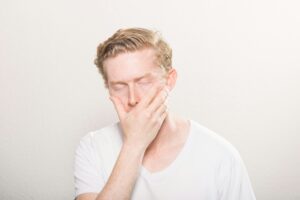 Was hilft gegen Übelkeit