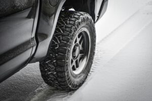 was müssen sie beim fahren mit winterreifen besonders beachten
