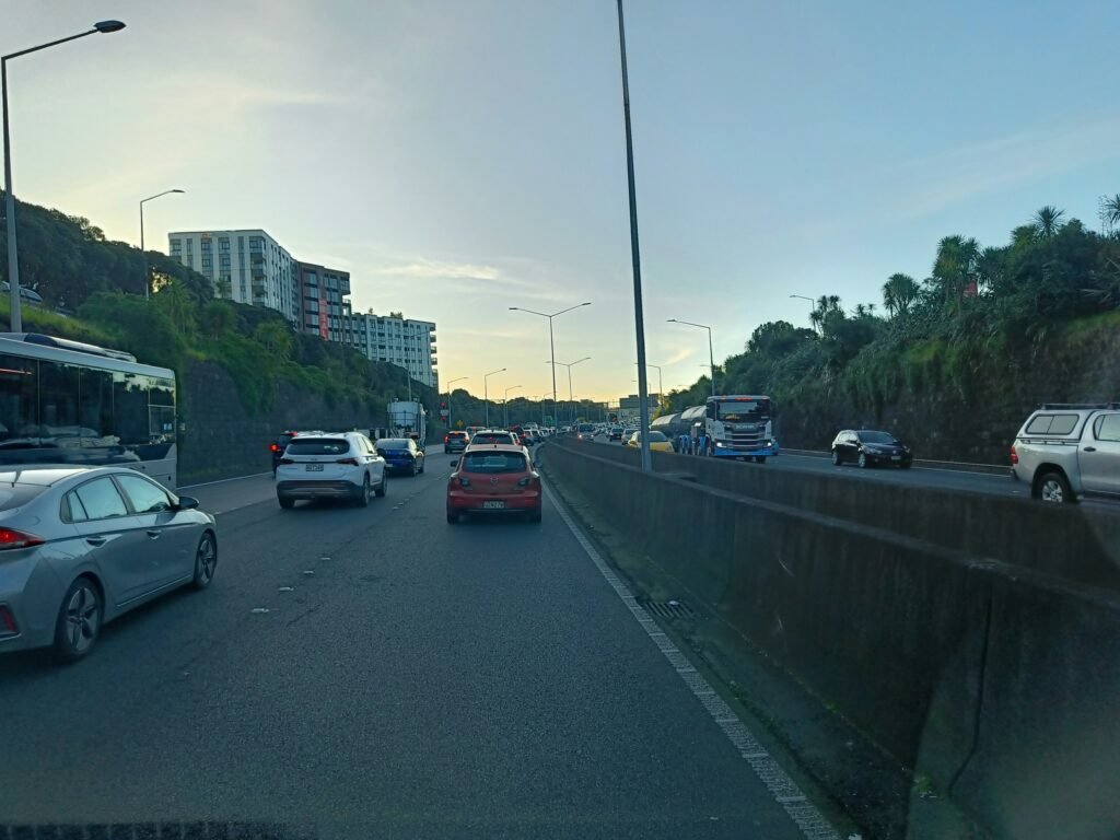 was sind vermeidbare behinderungen im fließenden verkehr