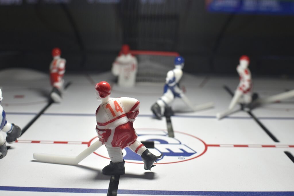 Wie lange dauert ein Eishockeyspiel
