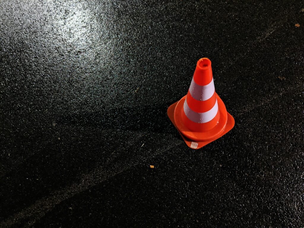 Sie sind an einem Verkehrsunfall beteiligt. Wozu sind sie verpflichtet