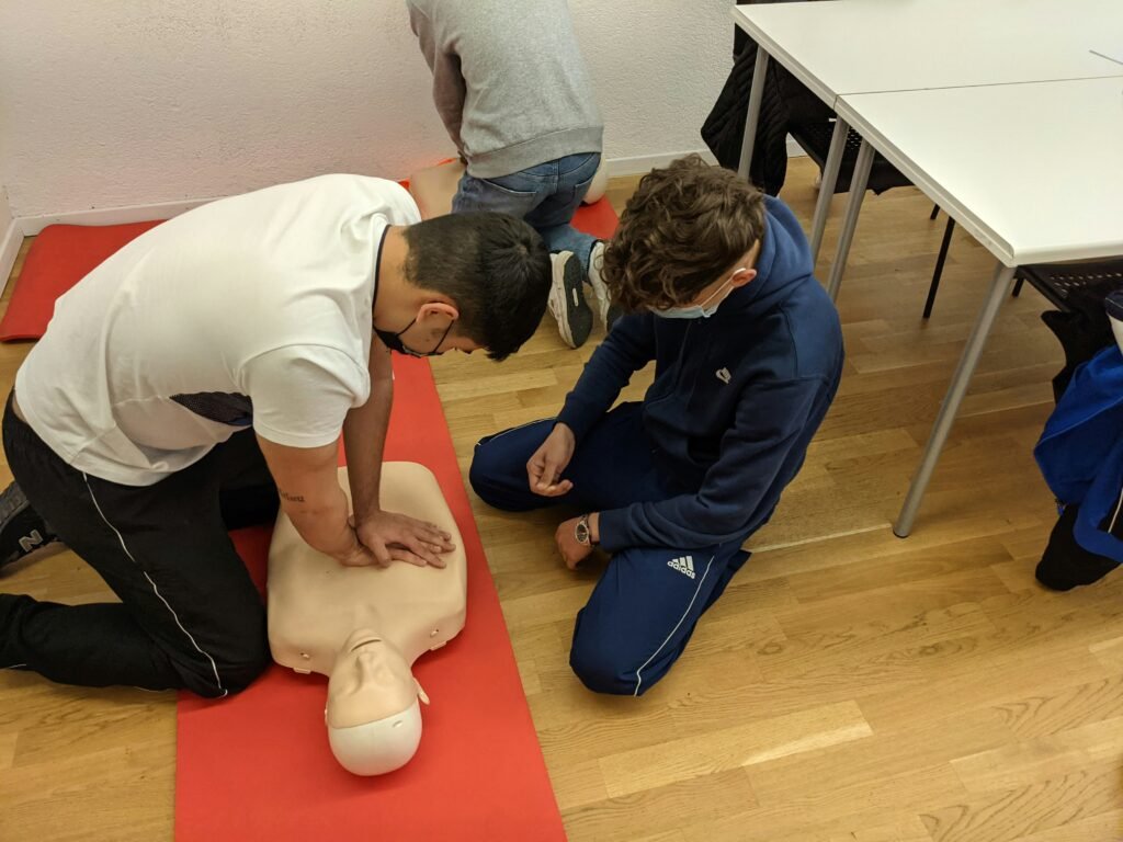 wie lange ist erste hilfe kurs gültig
